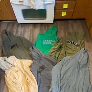 Nike sweatshirt bundle of 6
